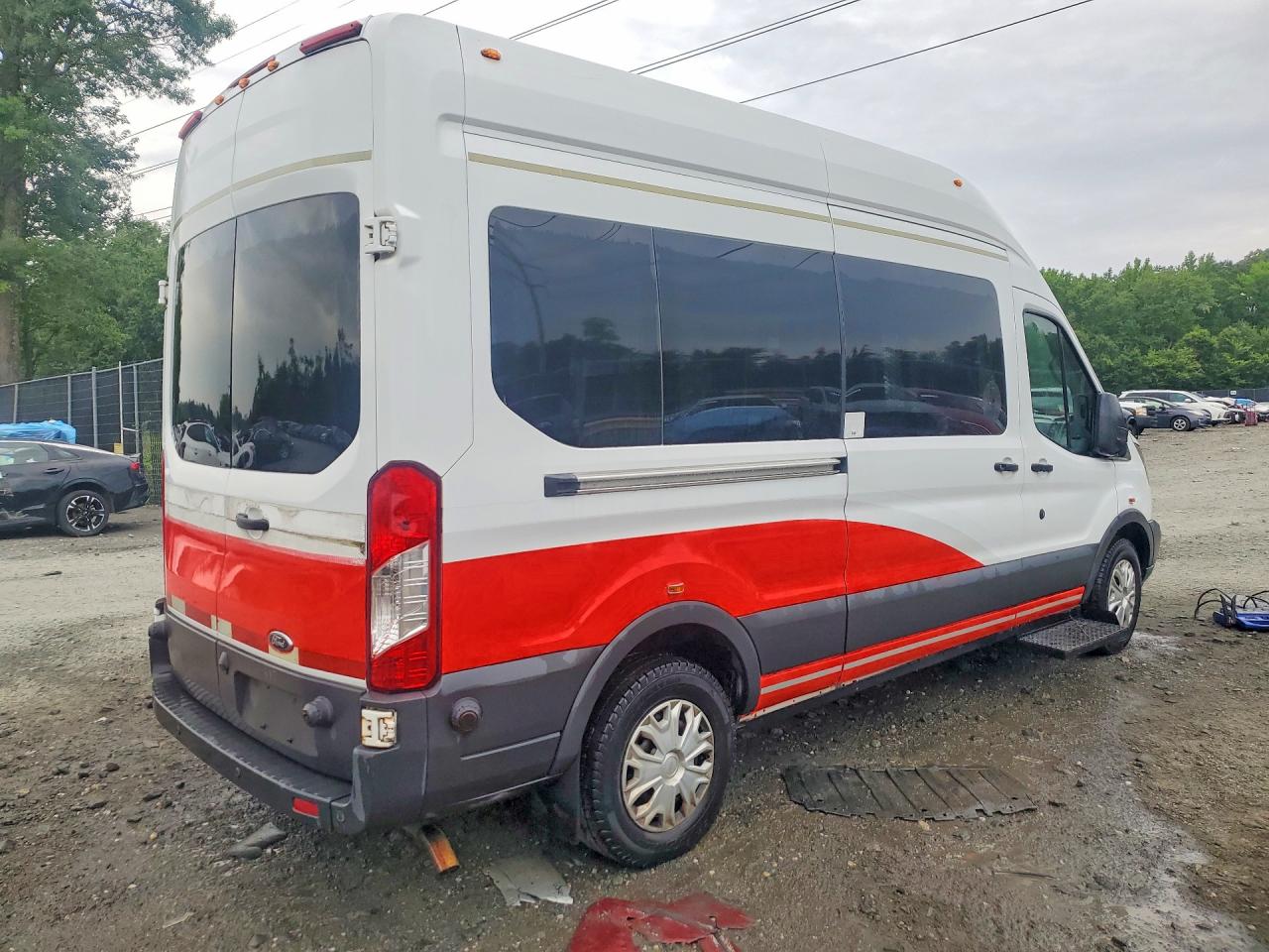 2017 Ford Transit VIN 1FTBW2XM3HKA09190 COPART salvage auction — Mechanical, DC - CERTIFICATE OF TITLE, sold $7,400 on 2026-09-11 (photo 3)