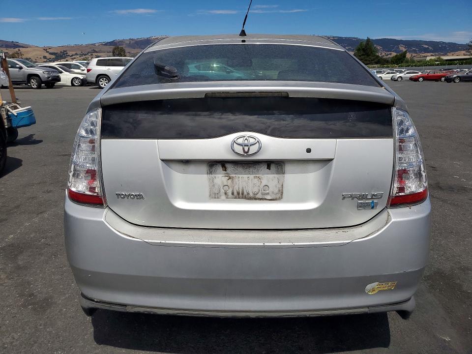 2006 Toyota Prius VIN JTDKB20U363160415 COPART salvage auction — MECHANICAL, Ca - Dis/Dlr/Exp Only Clean Title, sold $500 on 2026-07-30 (photo 6)