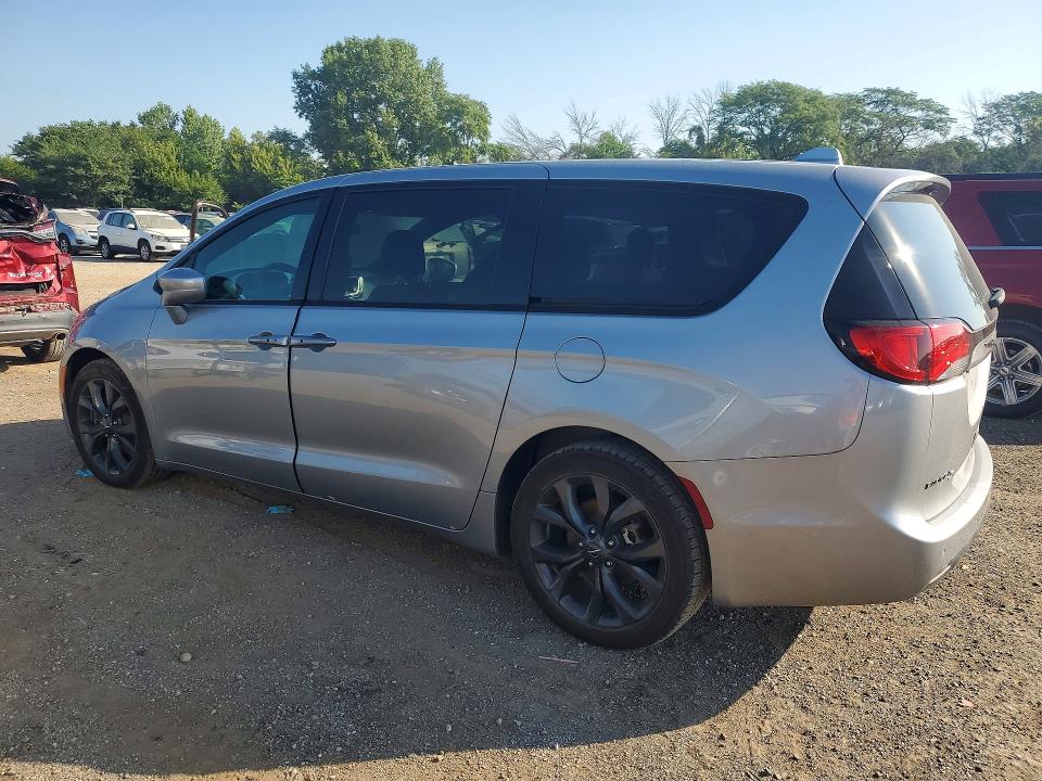 2018 Chrysler Pacifica VIN 2C4RC1FG5JR272883 COPART salvage auction — MECHANICAL, Ia - Certificate Of Title, sold $550 on 2026-07-24 (photo 2)