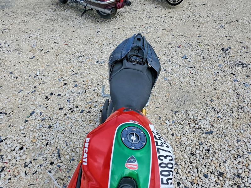 2018 Ducati Panigale VIN ZDM14B1W4JB007650 COPART salvage auction — FRONT END, Fl - Cert Of Ttl-Rebuilt&Slvg Rbld, sold $600 on 2026-07-23 (photo 5)