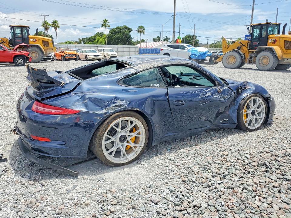 2015 Porsche 911 VIN WP0AC2A9XFS183912 COPART salvage auction — ROLLOVER, Fl - Certificate Of Destruction, sold $28,500 on 2026-08-14 (photo 3)