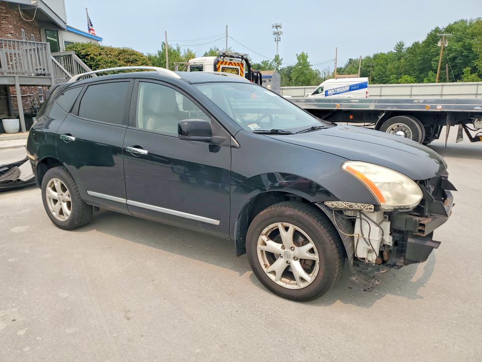 2011 Nissan Rogue sport VIN JN8AS5MVXBW252716 COPART salvage auction — REAR END, MA - CERT OF TITLE-RECONSTRCTD COLL, sold $375 on 2026-07-16 (photo 4)