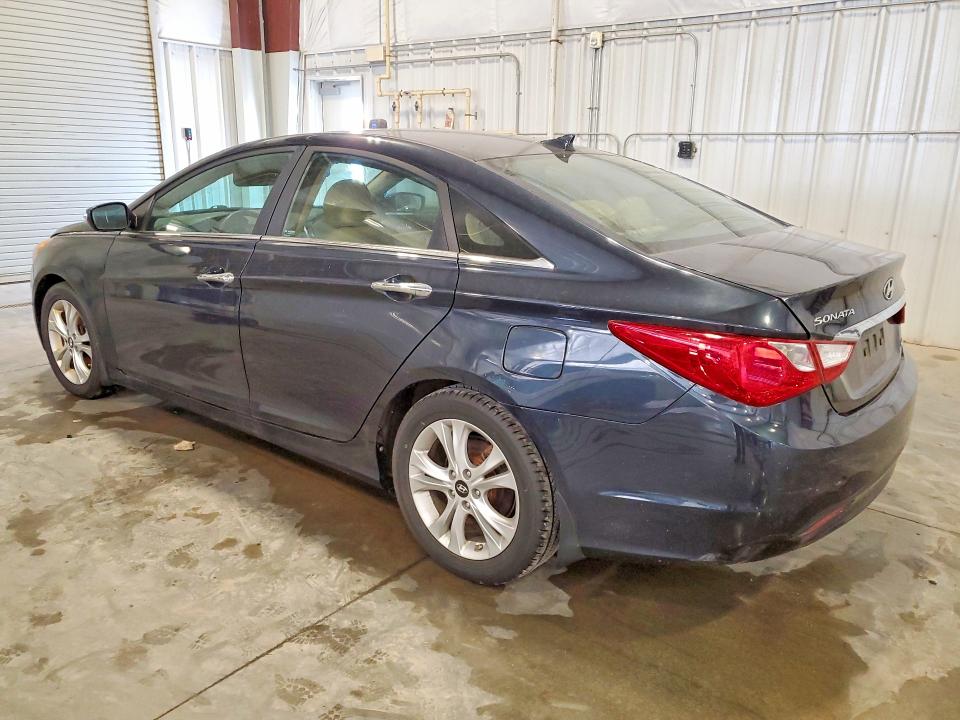 2013 Hyundai Sonata VIN 5NPEC4AC1DH771122 COPART salvage auction — MECHANICAL, MN - CERT OF TITLE-PRIOR SALVAGE, sold $600 on 2026-07-27 (photo 2)