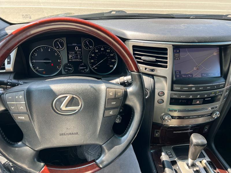 2013 Lexus Lx VIN JTJHY7AX3D4130026 COPART salvage auction — MINOR DENT/SCRATCHES, Il - Certificate Of Title (P), sold $16,900 on 2026-09-04 (photo 7)