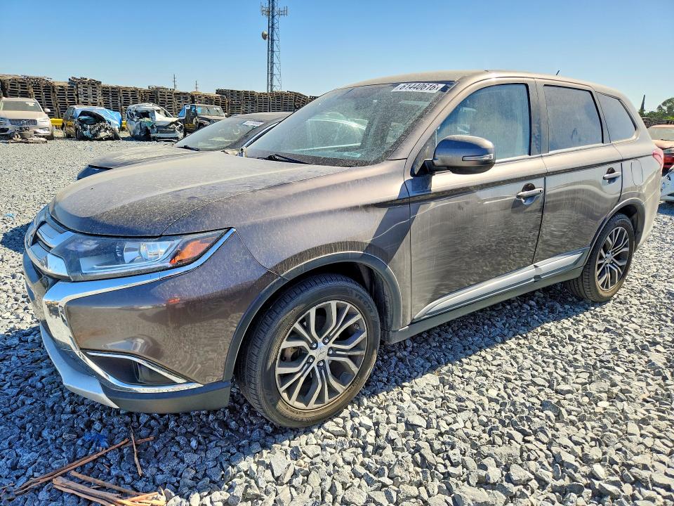 2016 Mitsubishi Outlander VIN JA4AD3A38GZ013372 COPART salvage auction — MINOR DENT/SCRATCHES, CA - DIS/DLR/EXP ONLY CLEAN TITLE, sold $1,250 on 2026-07-27 (photo 1)