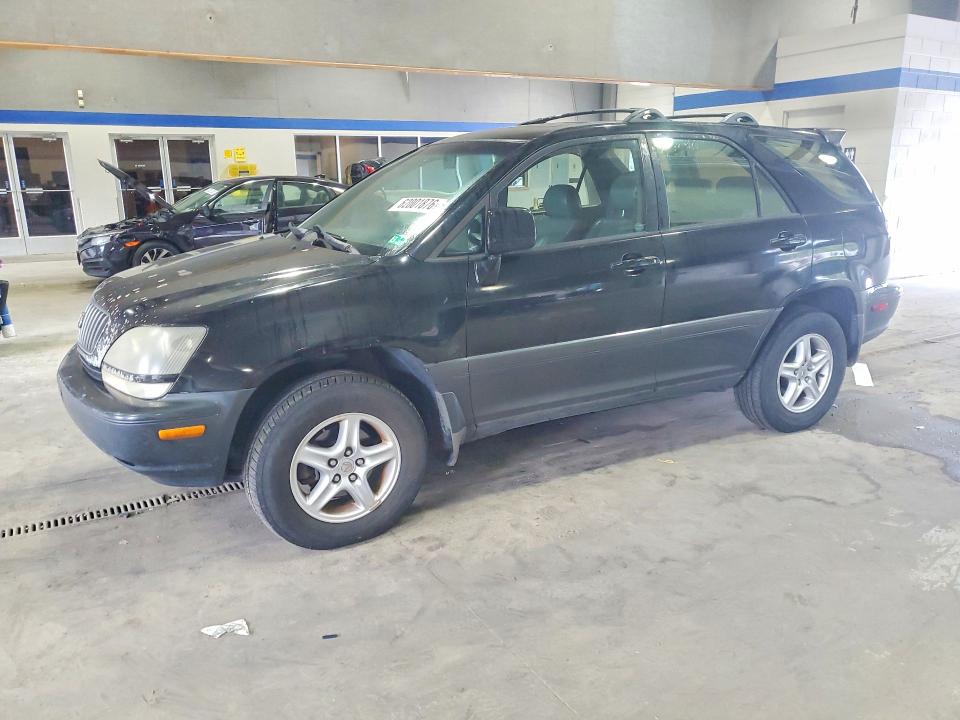 2000 Lexus Rx 300 VIN JT6HF10U3Y0156658 COPART salvage auction — MECHANICAL, Va - Certificate Of Title, sold $325 on 2026-07-31 (photo 1)