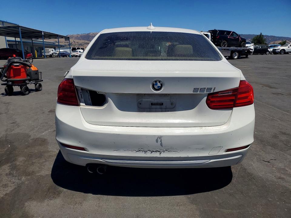 2012 BMW 3 series VIN WBA3A5C54CF342080 COPART salvage auction — MECHANICAL, Ca - Dis/Dlr/Exp App For Dup Clean, sold $1,200 on 2026-08-11 (photo 6)