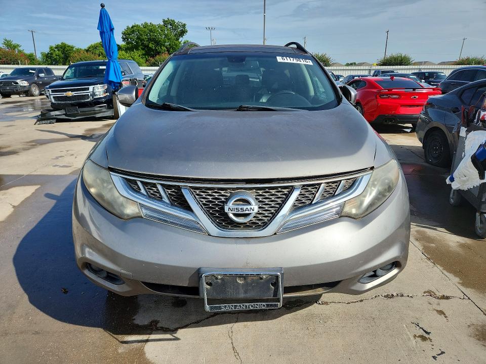 2011 Nissan Murano VIN JN8AZ1MU7BW055868 COPART salvage auction — MINOR DENT/SCRATCHES, Tx - Certificate Of Title, sold $250 on 2026-07-30 (photo 5)