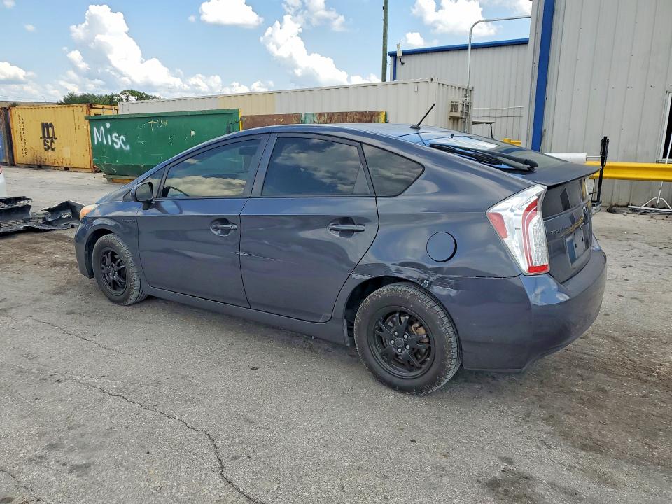 2015 Toyota Prius VIN JTDKN3DU7F1938539 COPART salvage auction — SIDE, Fl - Cert Of Title Slvg Rebuildable, sold $450 on 2026-07-14 (photo 2)
