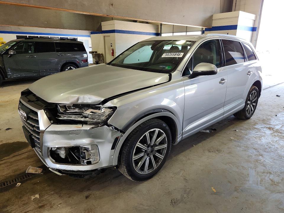 2019 Audi Q7 VIN WA1LHAF77KD021627 COPART salvage auction — FRONT END, VA - CERT OF TITLE - SALVAGE, sold $300 on 2026-07-24 (photo 1)
