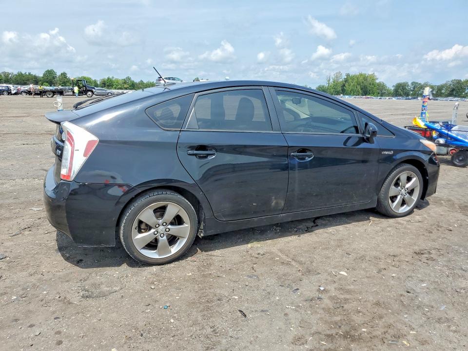 2013 Toyota Prius VIN JTDKN3DU1D5604481 COPART salvage auction — FRONT END, VA - CERTIFICATE OF TITLE, sold $1,200 on 2026-07-29 (photo 3)