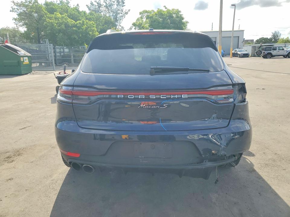 2019 Porsche Macan VIN WP1AB2A5XKLB30226 COPART salvage auction — SIDE, Fl - Cert Of Title Slvg Rebuildable, sold $12,500 on 2026-07-13 (photo 6)