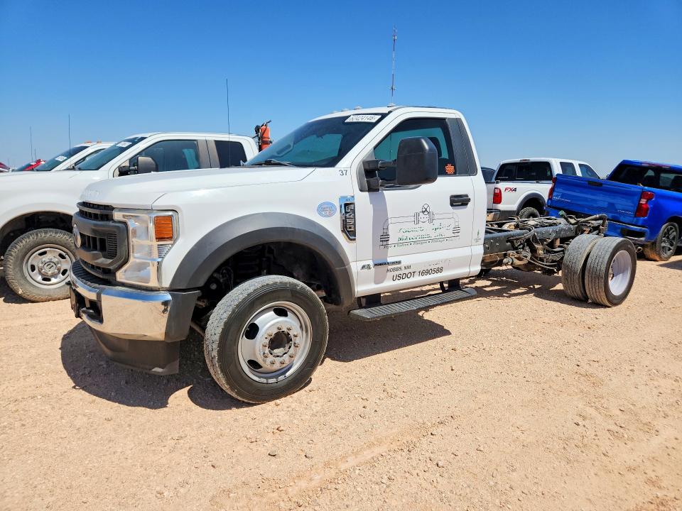 2021 Ford F450 VIN 1FDUF4GT5MEC12498 — COPART salvage auction photo