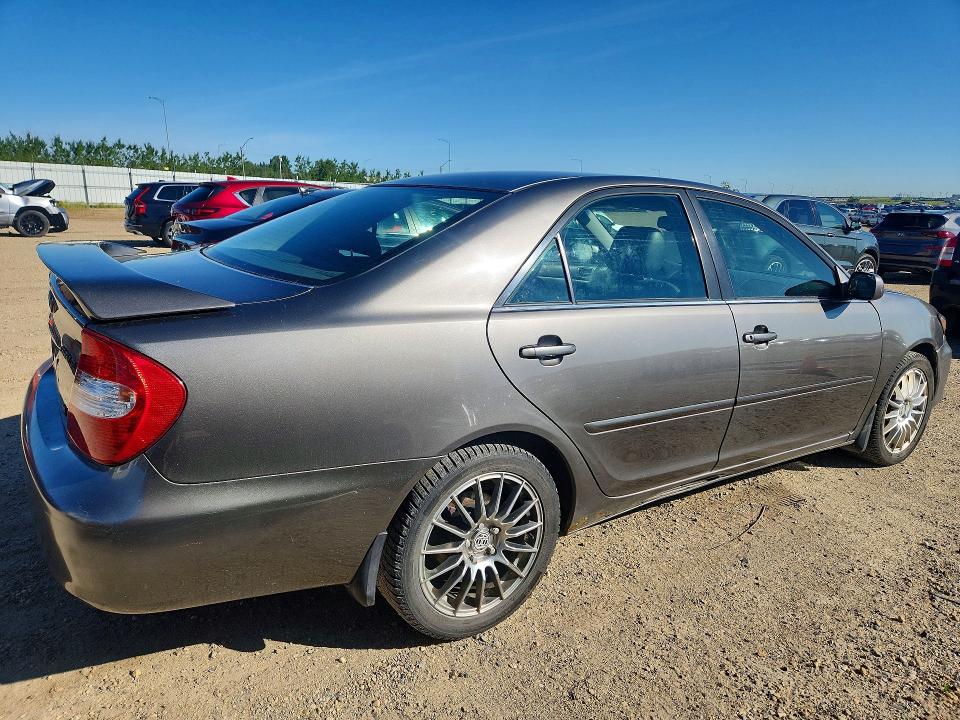 2002 Toyota Camry VIN JTDBF30K120017936 COPART salvage auction — FRONT END, AB - BOS - SALVAGE, sold $200 on 2026-07-16 (photo 3)
