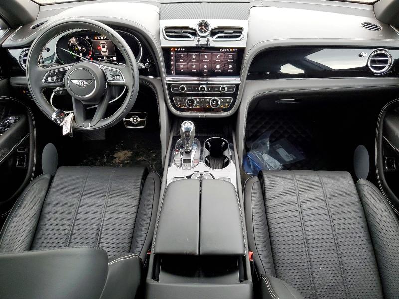 2021 Bentley Bentayga VIN SJAAJ2ZV7MC036561 COPART salvage auction — FRONT END, Tx - Salvage Vehicle Title, sold $77,000 on 2026-09-17 (photo 8)