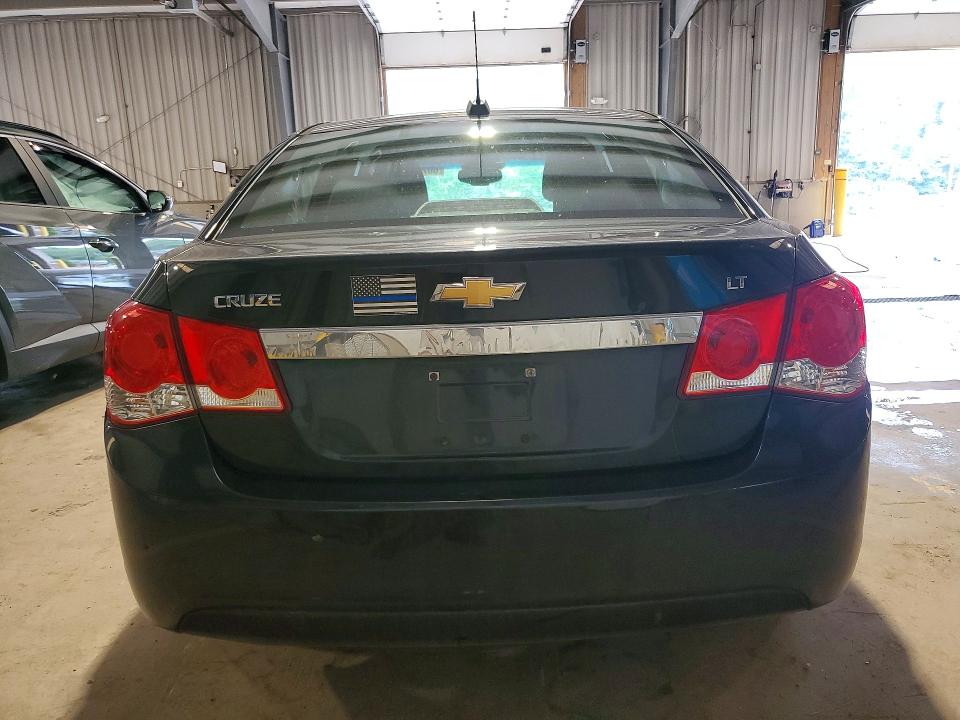2016 Chevrolet VIN 1G1PE5SB6G7149731 COPART salvage auction — FRONT END, Pa - Dealer Only Clean Title, sold $400 on 2026-07-29 (photo 6)