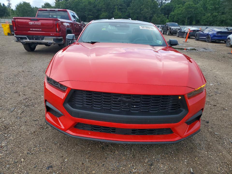 2025 Ford Mustang VIN 1FA6P8TH7S5123327 COPART salvage auction — WATER/FLOOD, La - Cert Of Title-Salvage Flood, sold $14,100 on 2026-07-31 (photo 5)