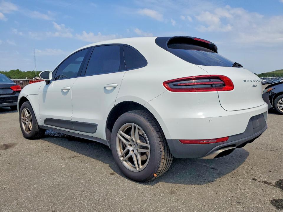 2017 Porsche Macan VIN WP1AA2A59HLB02350 COPART salvage auction — FRONT END, Salvage Title, sold $3,100 on 2026-07-22 (photo 2)