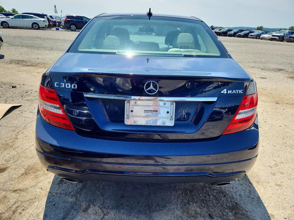 2014 Mercedes-benz C-klasse VIN WDDGF8AB0EG193167 COPART salvage auction — WATER/FLOOD, Pa - Certificate Of Salvage, sold $2,100 on 2026-08-04 (photo 6)