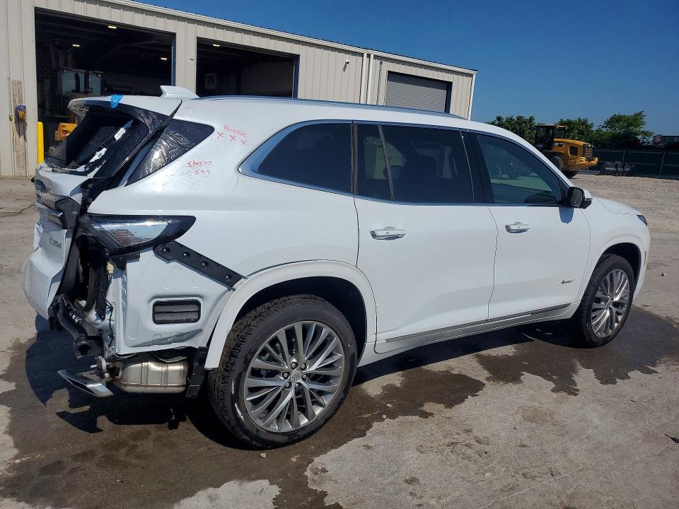 2026 Buick Enclave VIN 5GAERCKS2TJ160697 COPART salvage auction — REAR END, Mo - Salvage Certificate Of Title, sold $17,400 on 2026-07-27 (photo 2)