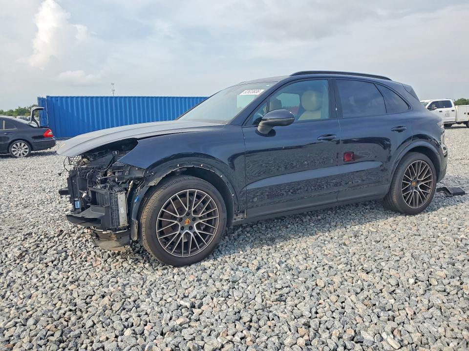 2021 Porsche Cayenne VIN WP1AA2AY4MDA03918 — COPART salvage auction photo