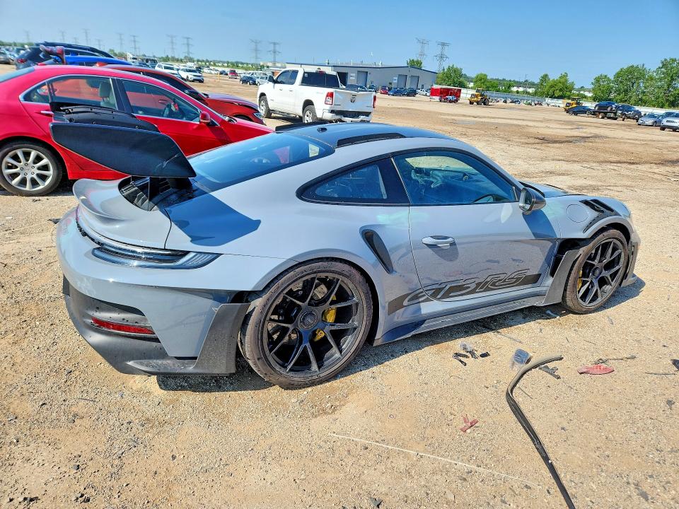2023 Porsche 911 VIN WP0AF2A93PS278045 COPART salvage auction — SIDE, IL - SALVAGE CERTIFICATE, sold $236,000 on 2026-09-01 (photo 3)
