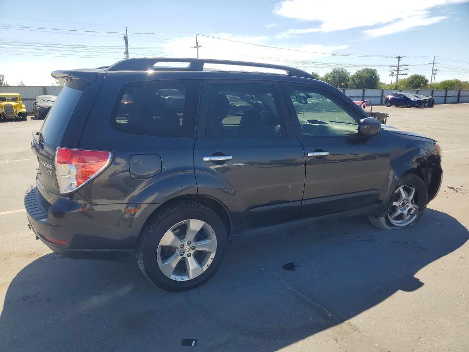 2009 Subaru Forester VIN JF2SH66619H776637 COPART salvage auction — FRONT END, Id - Salvage Certificate Of Title, sold $1,050 on 2026-07-30 (photo 3)