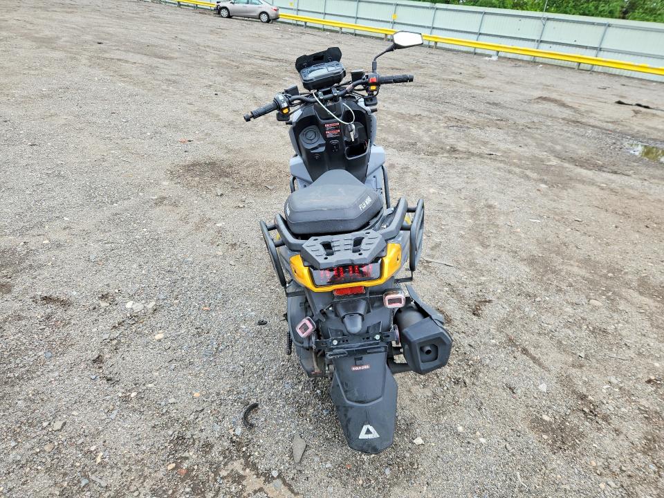 2025 Other Qmax 200 VIN HZ2TCDM46S1010880 COPART salvage auction — VANDALISM, NY - MV-907A SALVAGE CERTIFICATE, sold $35 on 2026-07-16 (photo 4)