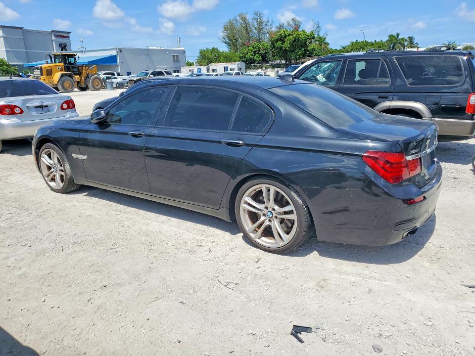 2013 BMW VIN WBAYF8C51DD140108 COPART salvage auction — MINOR DENT/SCRATCHES, Fl - Certificate Of Title, sold $325 on 2026-07-31 (photo 2)