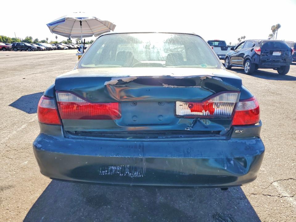 1998 Honda Accord VIN 1HGCG5551WA027013 COPART salvage auction — REAR END, Ca - Salvage Certificate, sold $70 on 2026-07-31 (photo 6)