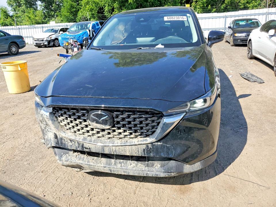 2024 Mazda Cx-5 VIN JM3KFBCL1R0484371 COPART salvage auction — SIDE, ON - PERMIT NO BRAND - UNFIT, sold $12,800 on 2026-07-28 (photo 5)