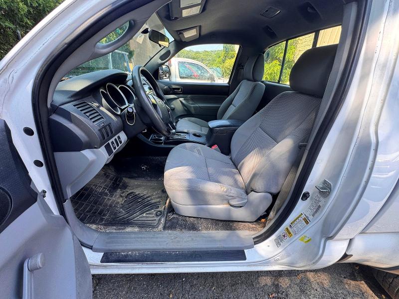 2012 Toyota Tacoma VIN 5TFPX4EN5CX007494 COPART salvage auction — MINOR DENT/SCRATCHES, CT - CERTIFICATE OF TITLE (P), sold $1,600 on 2026-07-10 (photo 5)