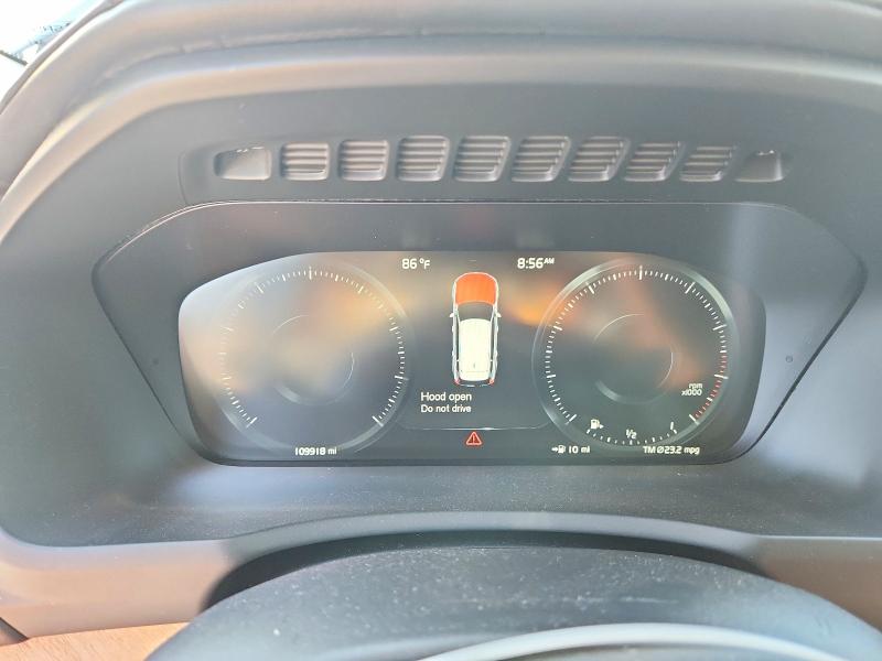 2016 Volvo Xc90 VIN YV4A22PL8G1000646 COPART salvage auction — MECHANICAL, AL - CERTIFICATE OF TITLE, sold $4,350 on 2026-07-27 (photo 9)