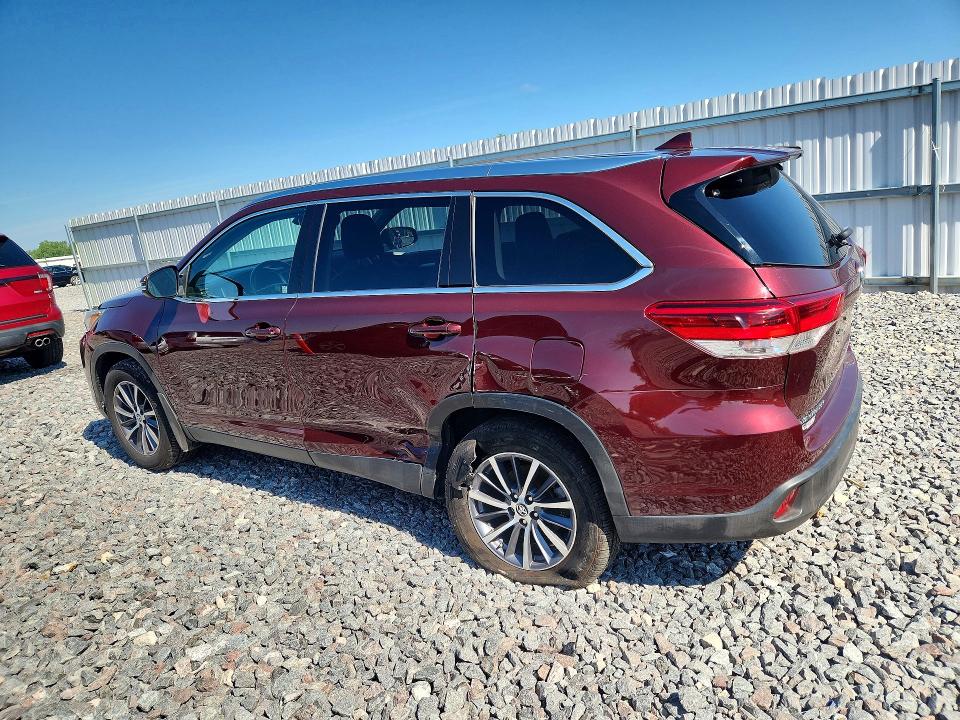 2019 Toyota Highlander VIN 5TDJZRFH4KS970378 COPART salvage auction — SIDE, Salvage Title, sold $225 on 2026-07-27 (photo 2)