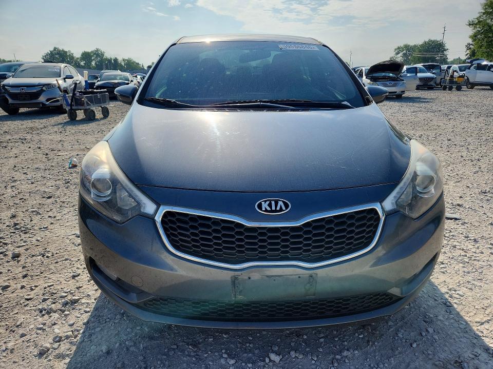 2014 Kia VIN KNAFX4A84E5105522 COPART salvage auction — MINOR DENT/SCRATCHES, Oh - Certificate Of Title, sold $425 on 2026-07-21 (photo 5)