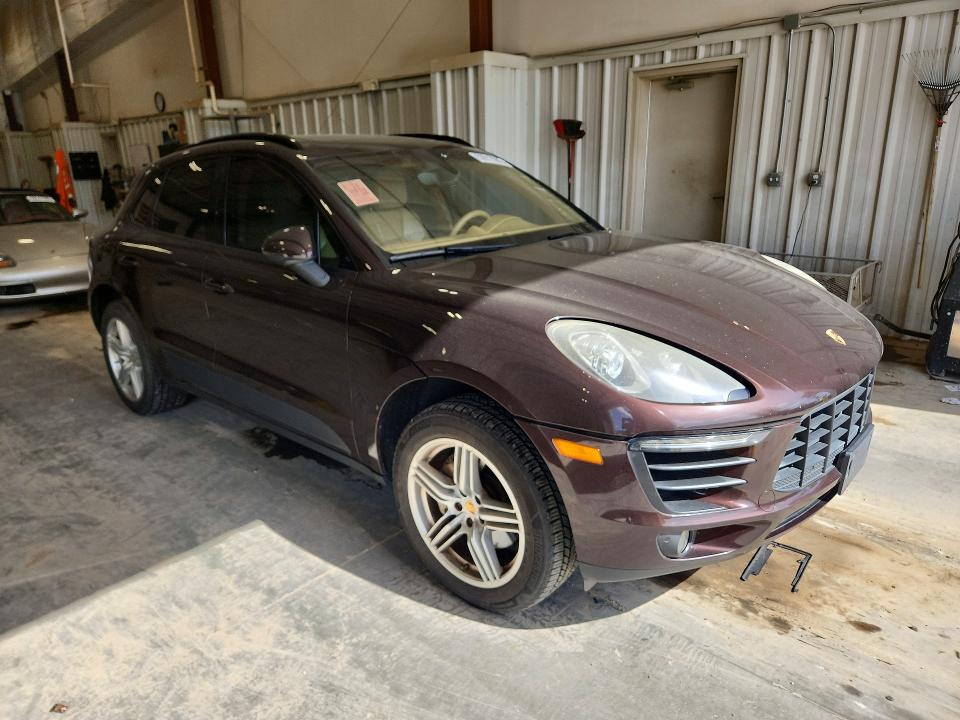 2015 Porsche Macan VIN WP1AB2A51FLB66621 COPART salvage auction — NORMAL WEAR, Nj - Certificate Of Title, sold $1,700 on 2026-07-29 (photo 4)