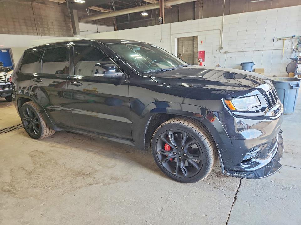 2017 Jeep Grand cherokee VIN 1C4RJFDJ4HC905961 COPART salvage auction — MINOR DENT/SCRATCHES, Mn - Cert Of Title-Prior Salvage, sold $21,300 on 2026-07-30 (photo 4)