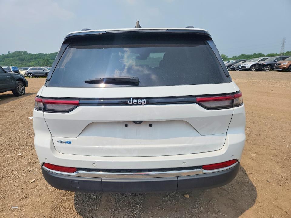 2024 Jeep Grand cherokee VIN 1C4RJYB6XRC122364 COPART salvage auction — MINOR DENT/SCRATCHES, Ia - Certificate Of Title, sold $3,700 on 2026-07-29 (photo 6)