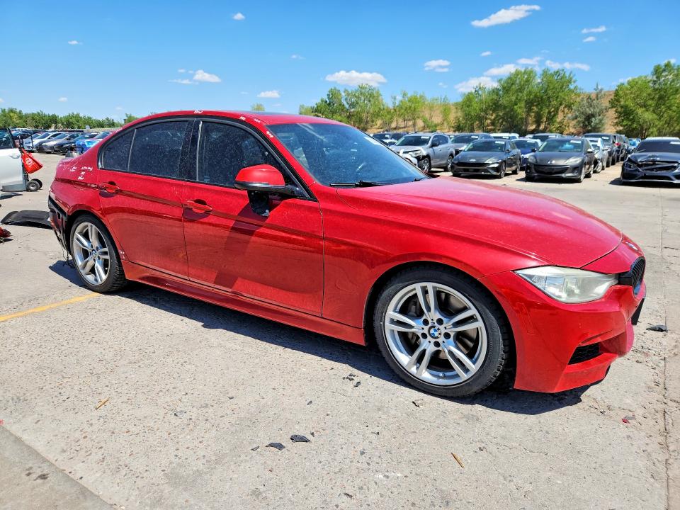 2013 BMW 3er VIN WBA3B9C53DF585398 COPART salvage auction — REAR END, Co - Salvage Title, sold $3,300 on 2026-08-10 (photo 4)