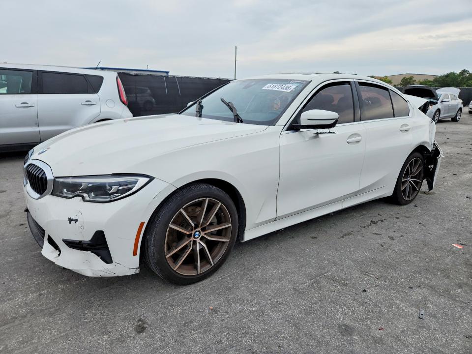 2019 BMW 3er VIN WBA5R1C55KAE82213 COPART salvage auction — REAR END, Fl - Certificate Of Title (P), sold $30 on 2026-07-30 (photo 1)