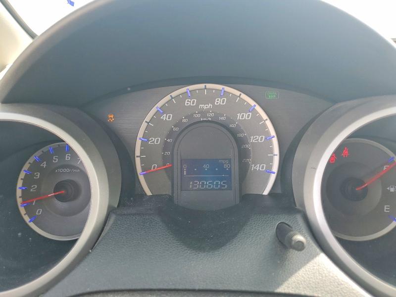 2013 Honda Fit VIN JHMGE8H31DC083423 COPART salvage auction — FRONT END, Tx - Salvage Vehicle Title, sold $250 on 2026-07-30 (photo 9)