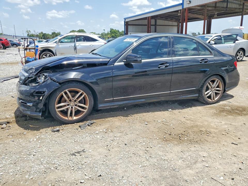 2013 Mercedes-benz VIN WDDGF4HB4DR271032 COPART salvage auction — FRONT END, Fl - Cert Of Title Slvg Rebuildable, sold $550 on 2026-08-07 (photo 1)