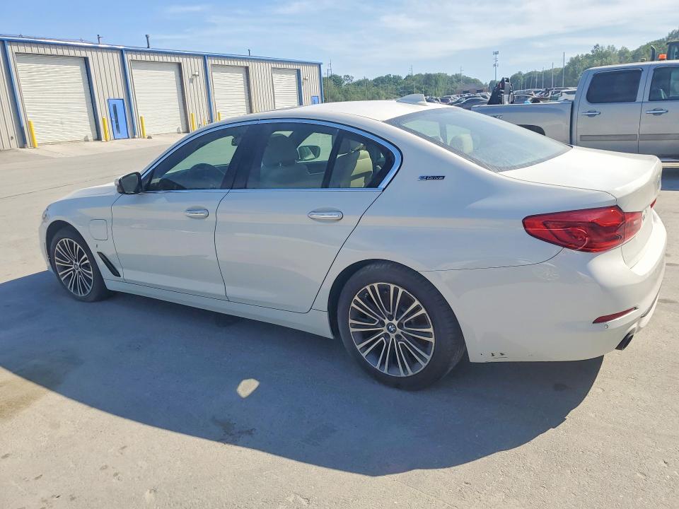 2018 BMW 5er VIN WBAJB1C55JB083990 COPART salvage auction — MINOR DENT/SCRATCHES, Ma - Certificate Of Title, sold $4,900 on 2026-07-29 (photo 2)