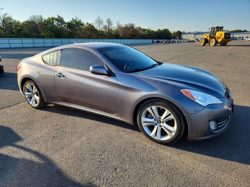 2010 Hyundai Genesis VIN KMHHU6KH3AU040348 COPART salvage auction — FRONT END, Pa - Cert Of Salv-R=Reconstructed, sold $80 on 2026-07-29 (photo 4)