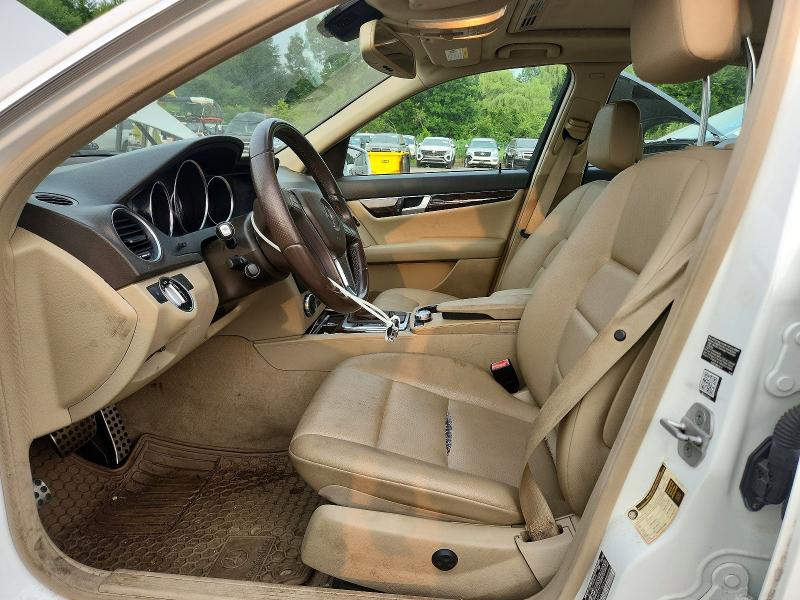 2013 Mercedes-benz C class VIN WDDGF4HB8DR271566 COPART salvage auction — MINOR DENT/SCRATCHES, MA - CERTIFICATE OF TITLE (P), sold $1,950 on 2026-07-27 (photo 7)