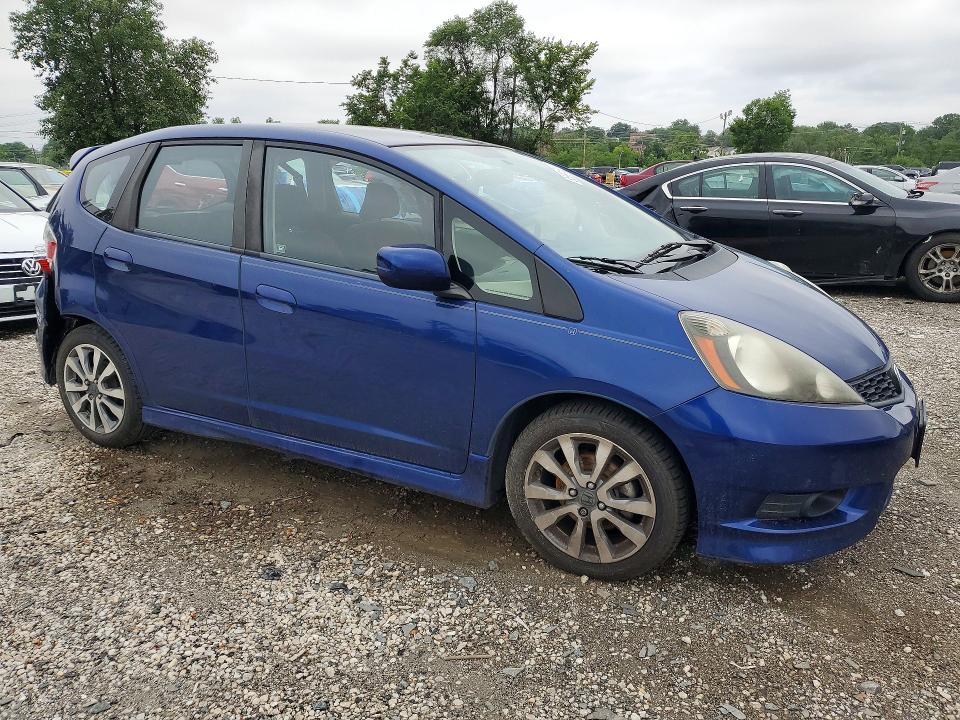 2013 Honda Fit VIN JHMGE8H53DC023225 COPART salvage auction — REAR END, MD - CERT OF SALVAGE > 75% DAMAGE, sold $2,200 on 2026-07-30 (photo 4)