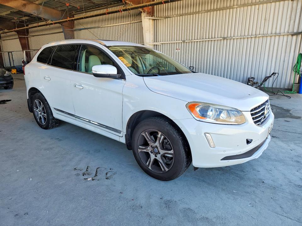 2015 Volvo Xc60 VIN YV4902RC6F2589307 COPART salvage auction — REAR END, Ca - Salvage Certificate, sold $1,600 on 2026-08-06 (photo 4)