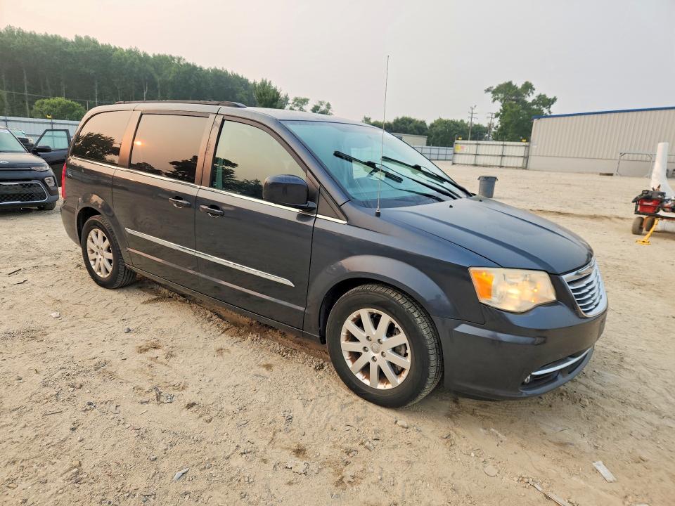 2013 Chrysler Town & country VIN 2C4RC1BG0DR674238 COPART salvage auction — SIDE, VA - CERT OF TITLE - SALVAGE, sold $300 on 2026-07-28 (photo 4)