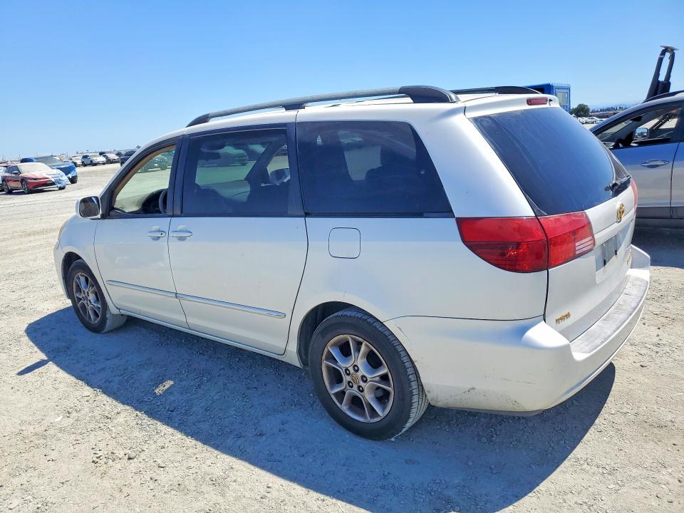 2005 Toyota Sienna VIN 5TDZA22C65S365469 COPART salvage auction — MINOR DENT/SCRATCHES, CA - DIS/DLR/EXP ONLY CLEAN TITLE, sold $600 on 2026-07-09 (photo 2)