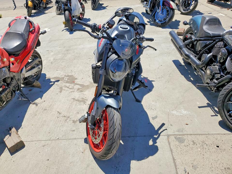 2024 Ducati Monster VIN ZDMMAMDT9RB008615 COPART salvage auction — FRONT END, Ca - Salvage Certificate, sold $2,800 on 2026-08-06 (photo 2)